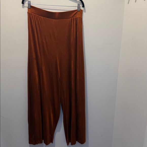 Anthropologie Maeve Shiloh Knit Wide leg pant in size medium - Picture 5 of 15